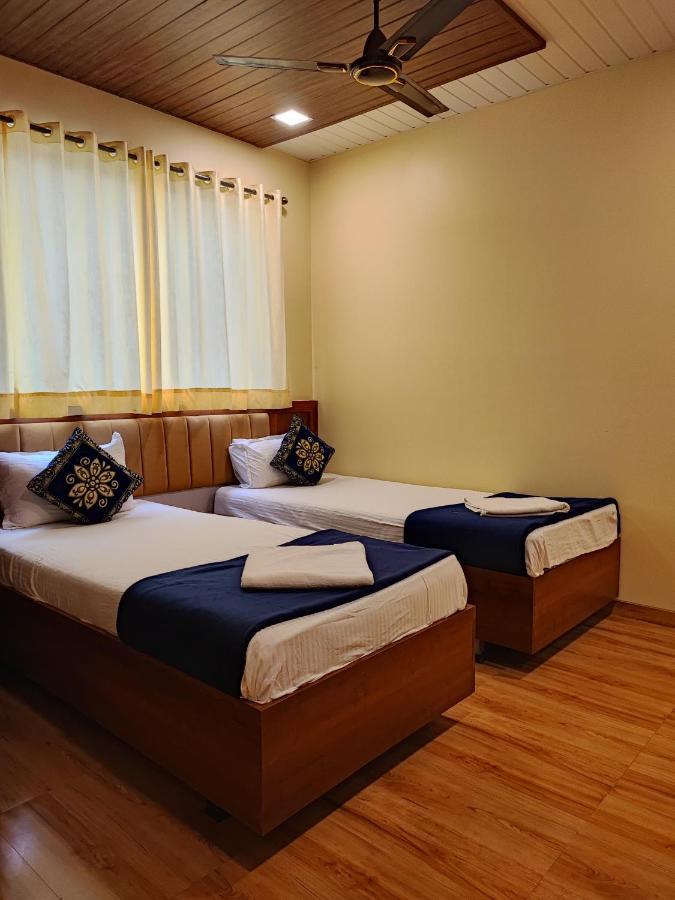 Hotel Starlit Нави Мумбаи Экстерьер фото